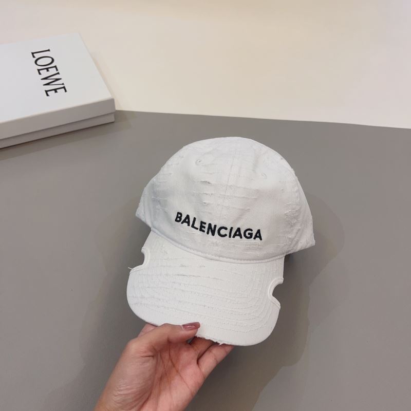 BALENCIAGA